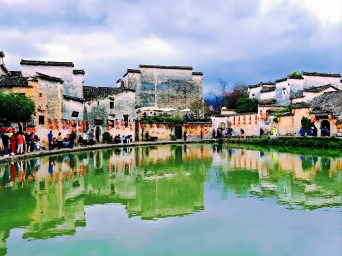 Moon Pond in Hongcun