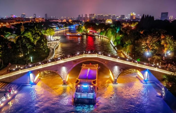 Night Cruise on the Grand Canal