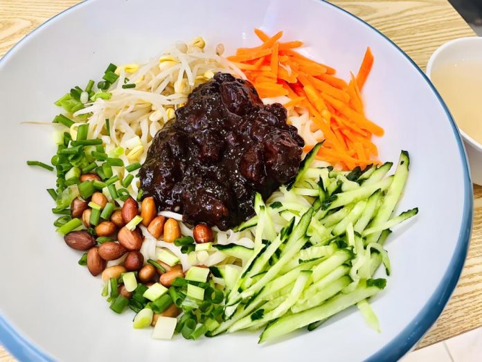 Zhajiang Noodles