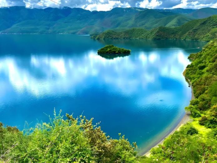 Lugu Lake