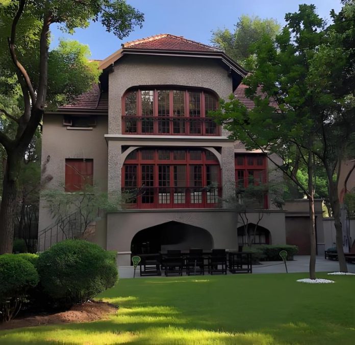 Sinan Mansions